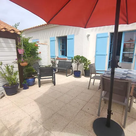 Charmante Maison Pres Du Golf Et Avec Terrasse Et Parking - Fr-1-323-514 Holiday home *